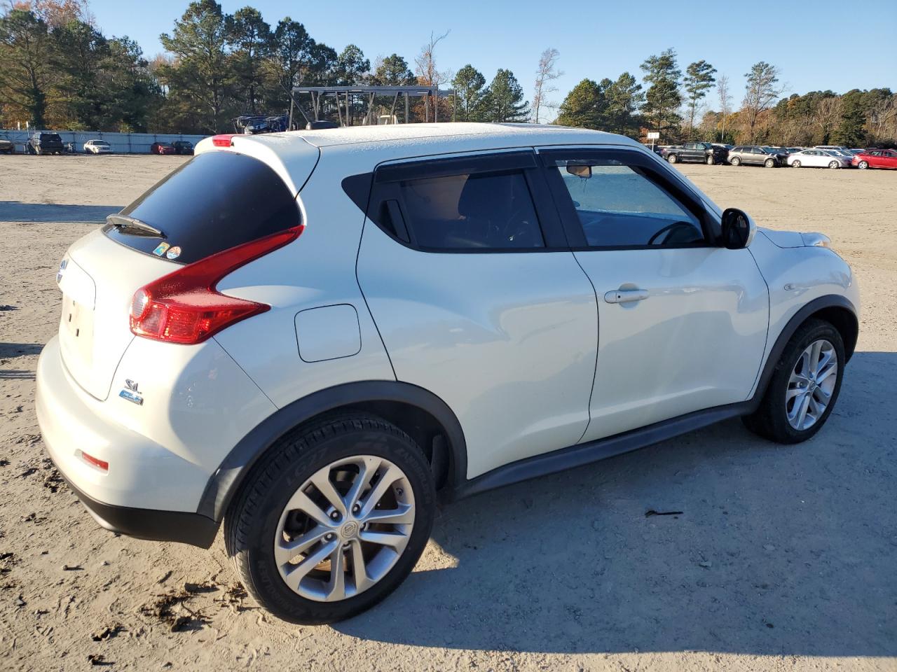 Obraz 3 z 2012 NISSAN JUKE S 2012 z VIN JN8AF5MR6CT115332