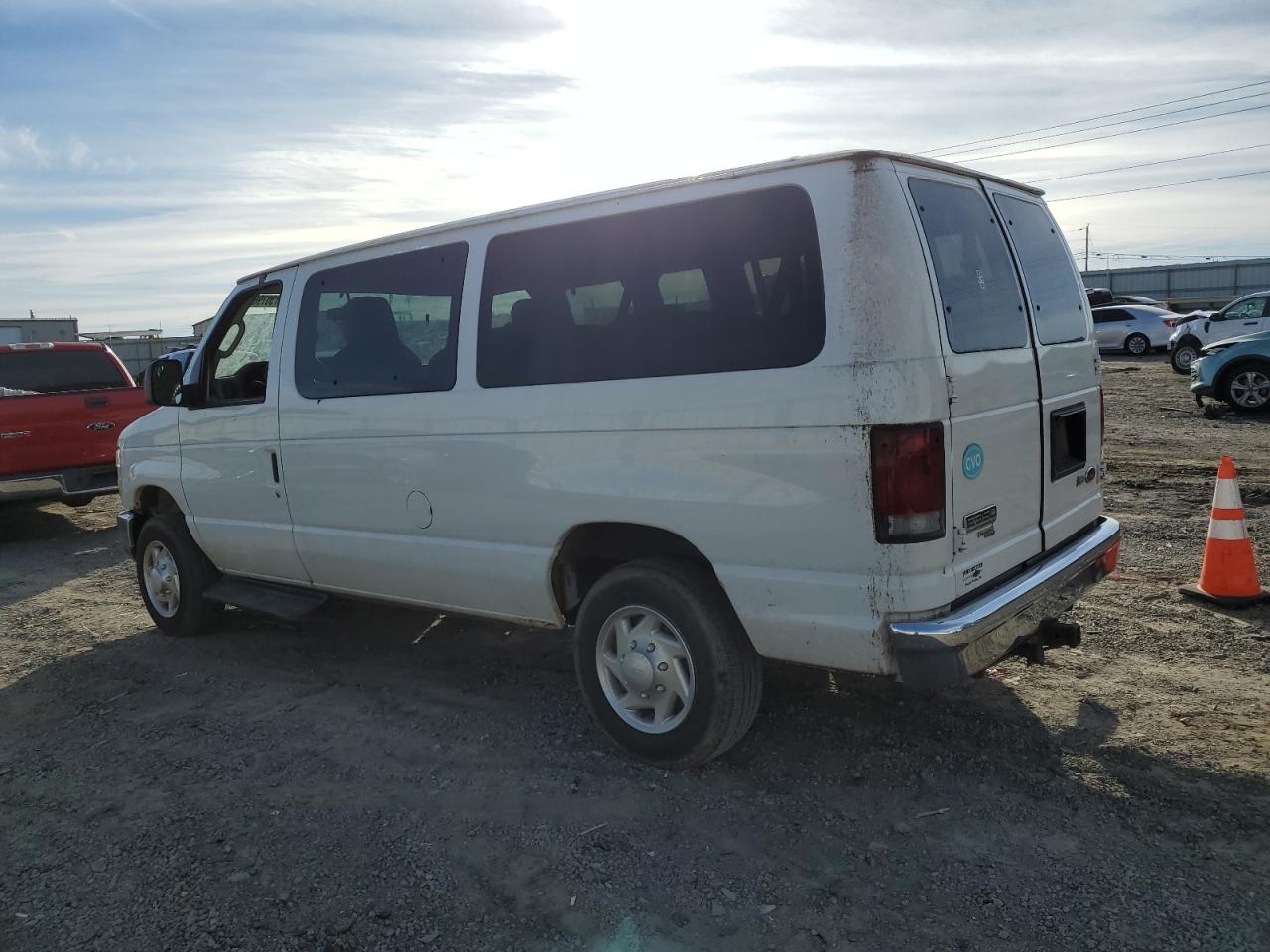 Image 2 of 2012 FORD ECONOLINE E350 SUPER DUTY WAGON 2012 with VIN 1FBNE3BLXCDA77749