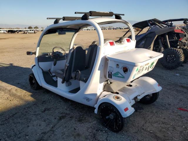 Image 3 of 2002 GLOBAL ELECTRIC MOTORS 825  2002 with VIN 5ASAG47442F021445