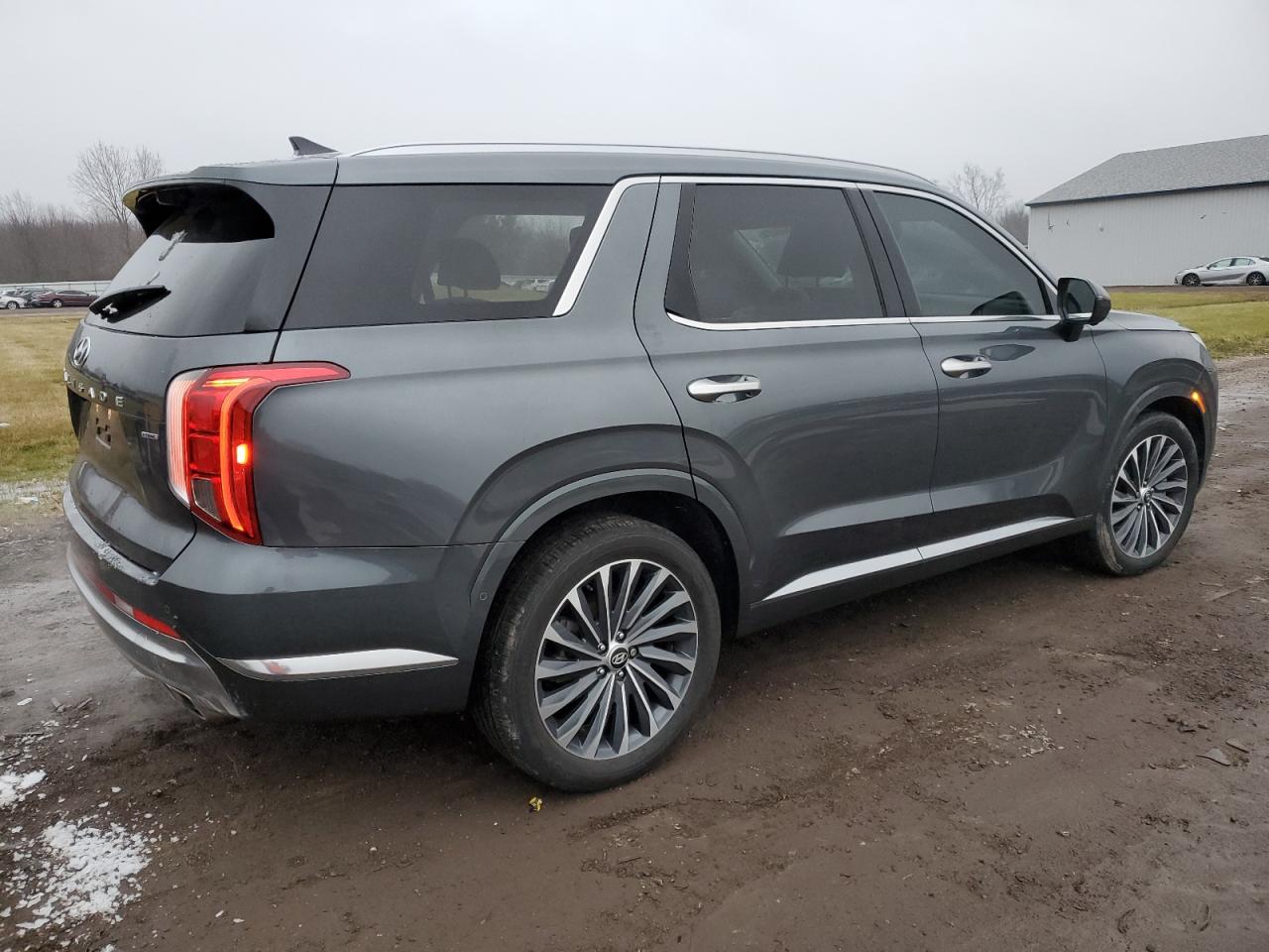 Image 3 of 2023 HYUNDAI PALISADE CALLIGRAPHY 2023 with VIN KM8R7DGEXPU496516