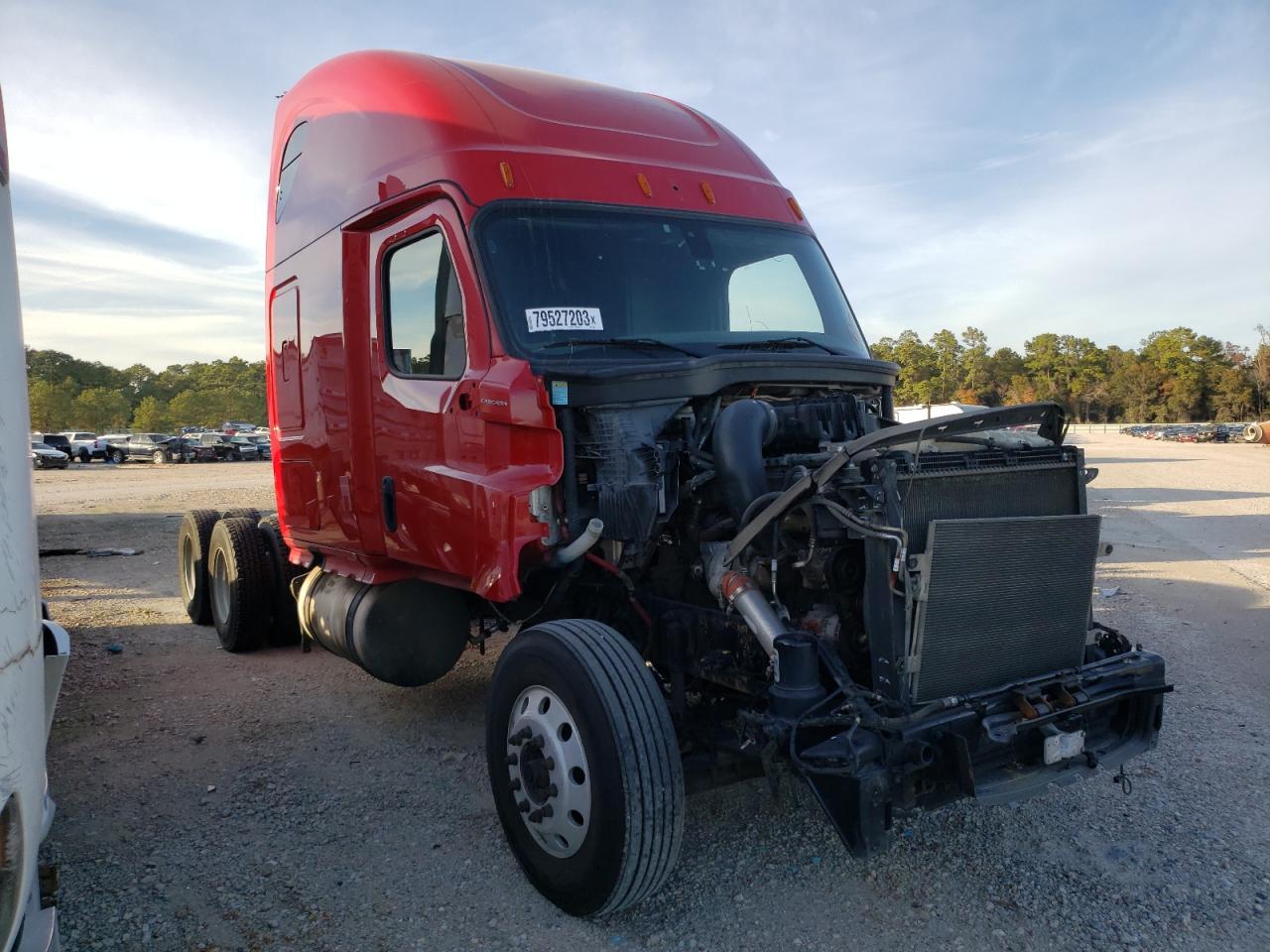 Image 1 of 2019 FREIGHTLINER CASCADIA 126  2019 with VIN 3AKJHHDR1KSKF4055