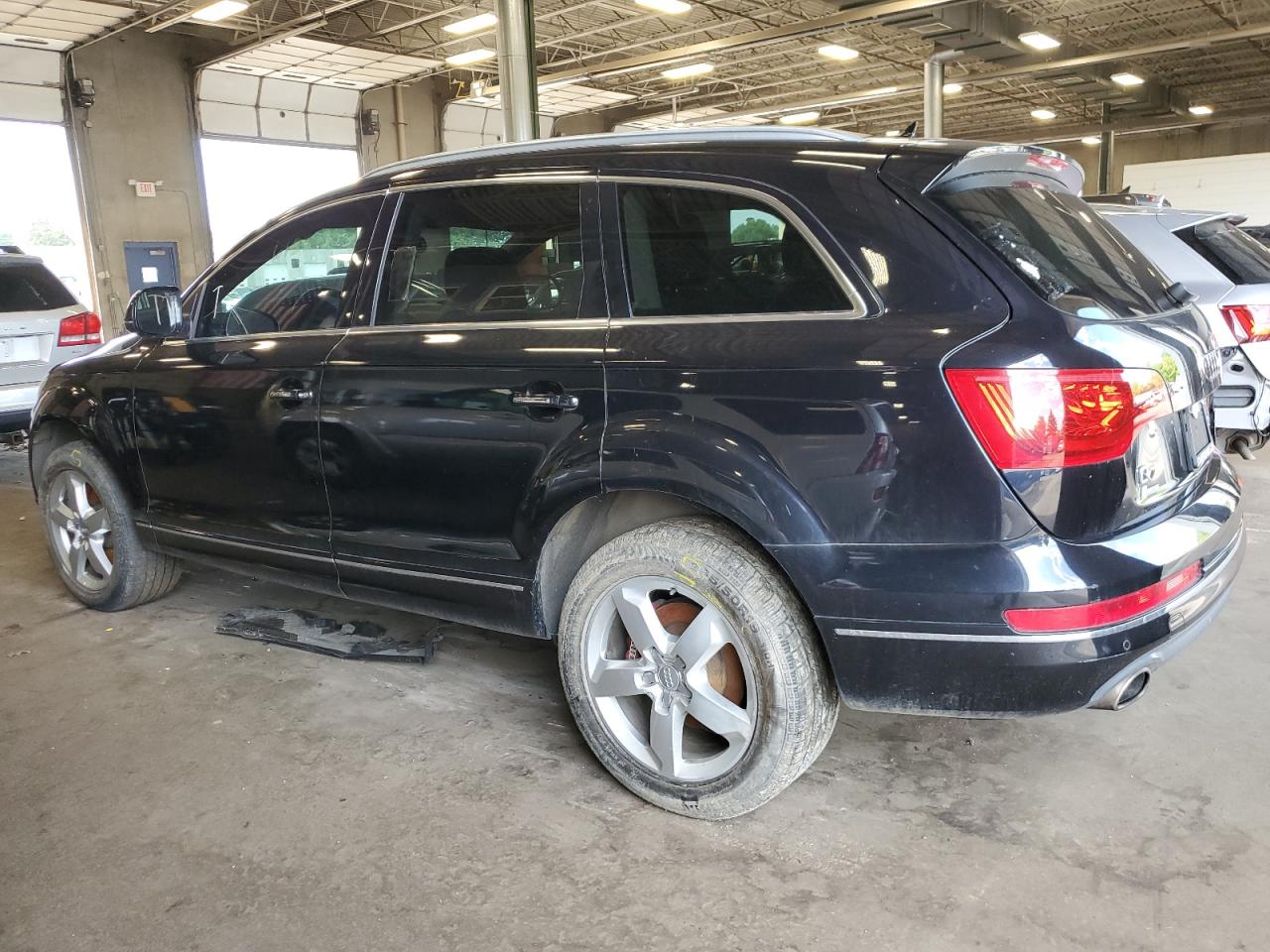 Obraz 2 z 2015 AUDI Q7 PREMIUM PLUS 2015 z VIN WA1LGAFE9FD004500