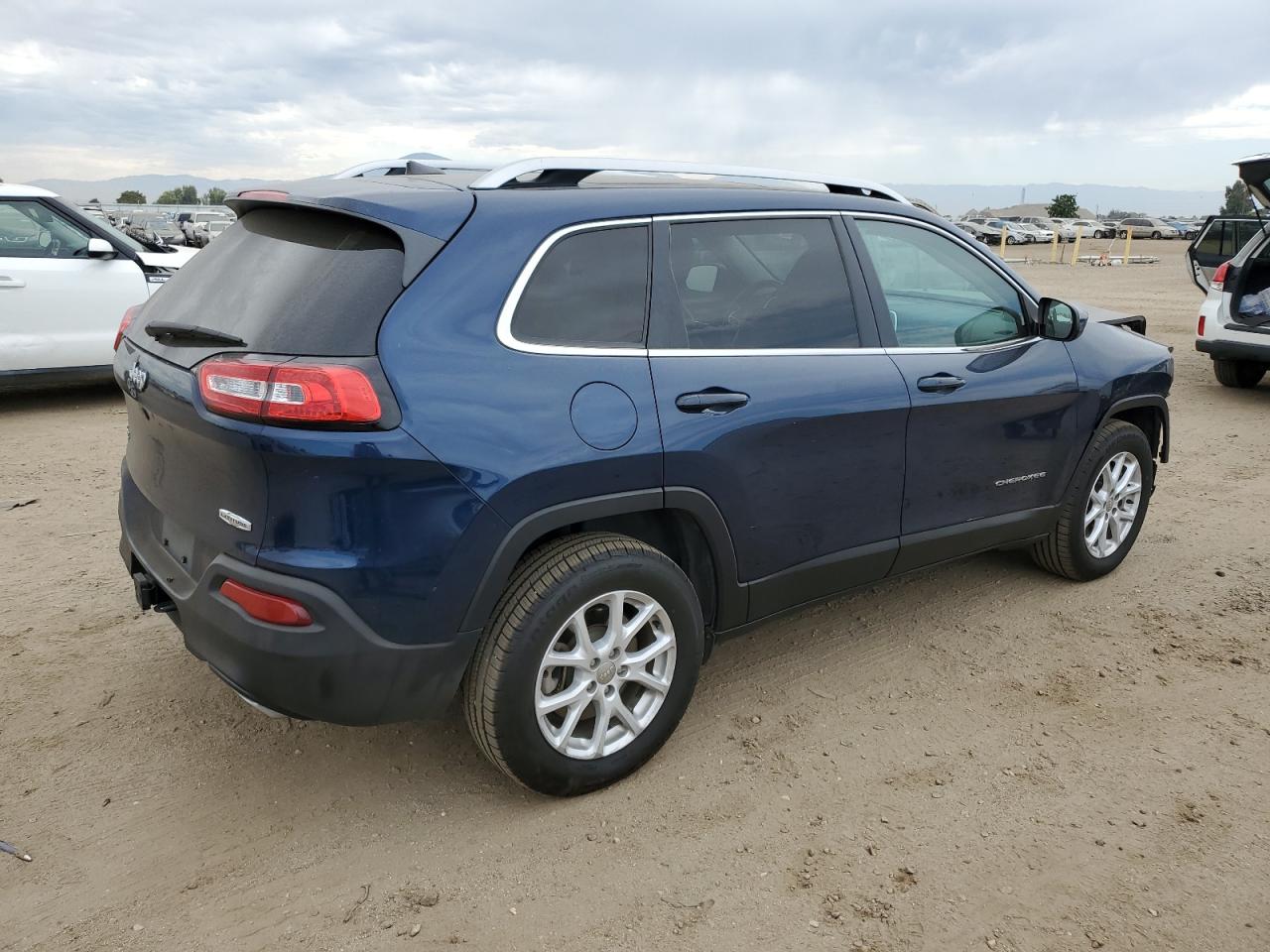 Image 3 of 2018 JEEP CHEROKEE LATITUDE PLUS 2018 with VIN 1C4PJMLX3JD515175