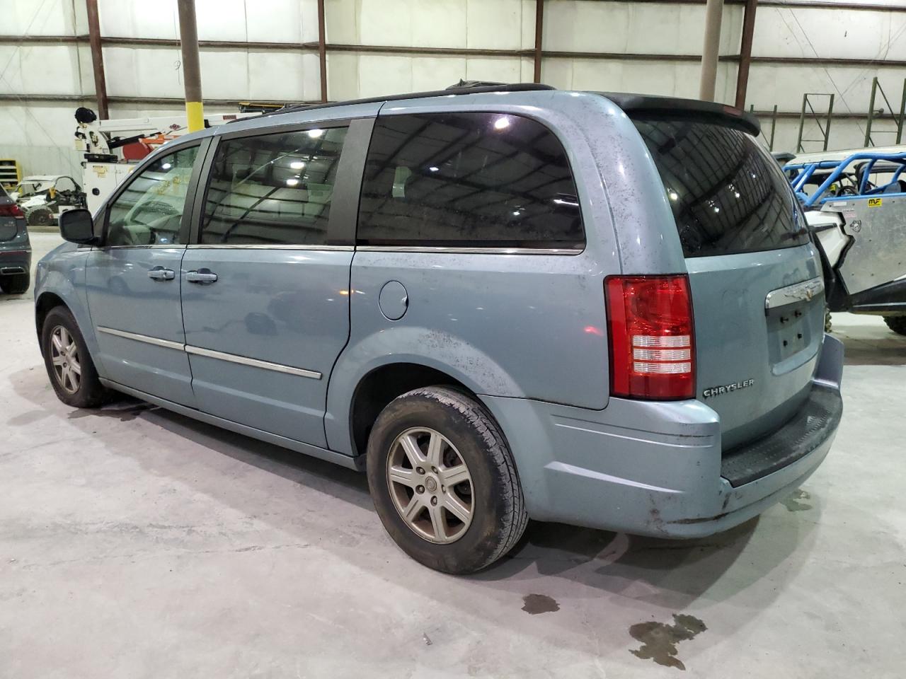 Image 2 of 2010 CHRYSLER TOWN & COUNTRY TOURING 2010 with VIN 2A4RR5D12AR150304