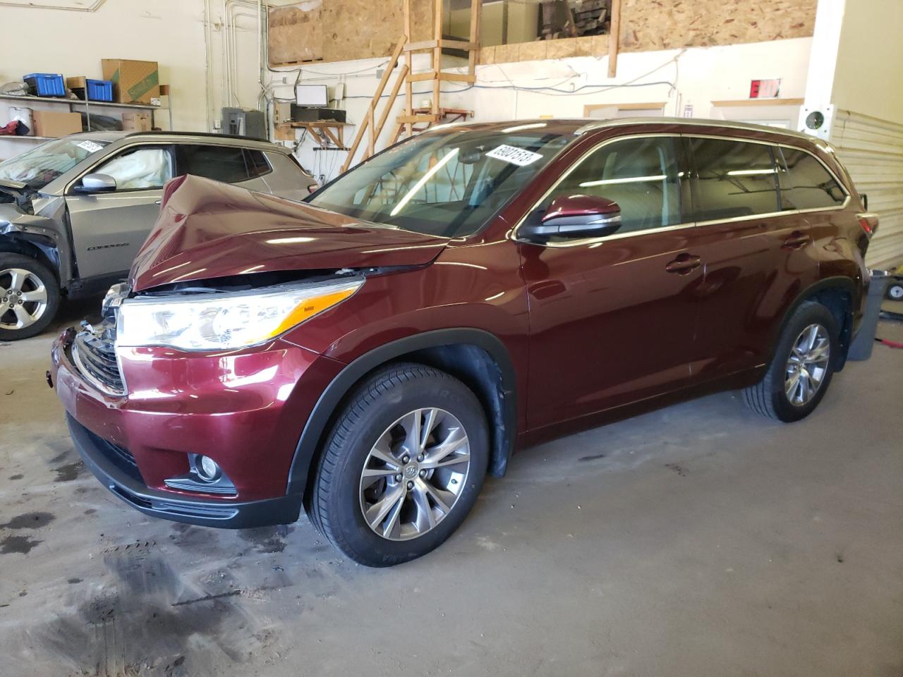Obraz 1 z 2014 TOYOTA HIGHLANDER XLE 2014 z VIN 5TDJKRFH4ES025388