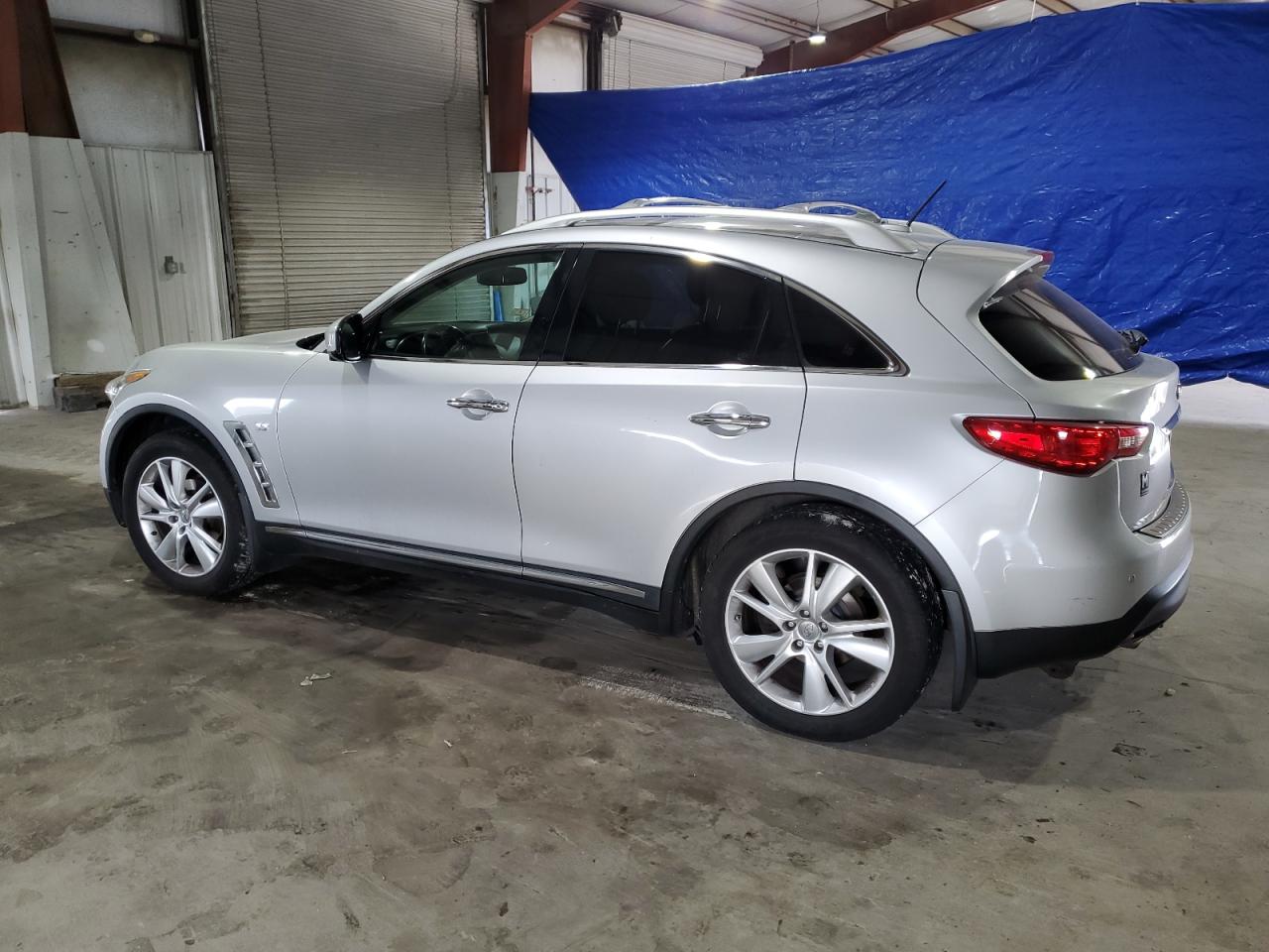 Image 2 of 2014 INFINITI QX70  2014 with VIN JN8CS1MW8EM412134