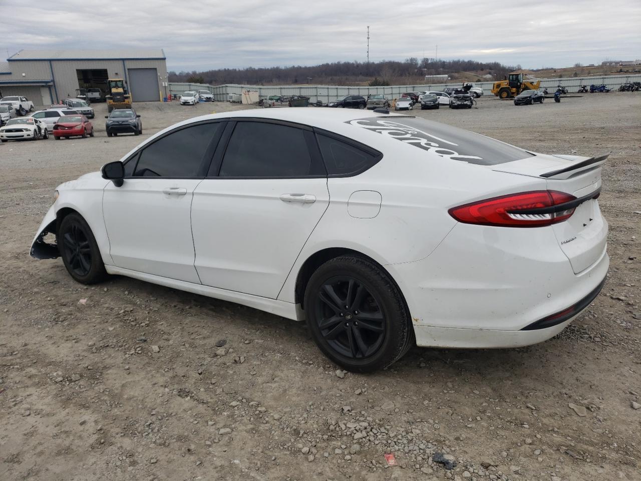 Image 2 of 2018 FORD FUSION SE 2018 with VIN 3FA6P0HD9JR261888