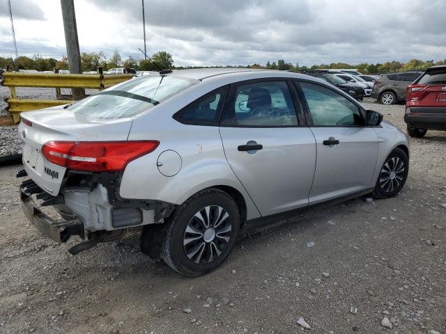 Image 3 of 2016 FORD FOCUS S 2016 with VIN 1FADP3E23GL288524
