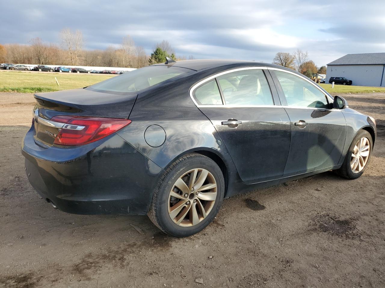 Image 3 of 2014 BUICK REGAL  2014 with VIN 2G4GK5EX3E9312981