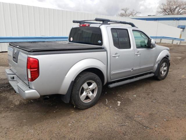 Image 3 of 2005 NISSAN FRONTIER CREW CAB LE 2005 with VIN 1N6AD07U65C418275