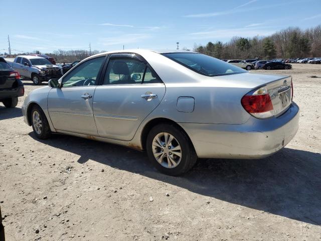 Obraz 2 z 2005 TOYOTA CAMRY LE 2005 z VIN 4T1BF32K95U595417