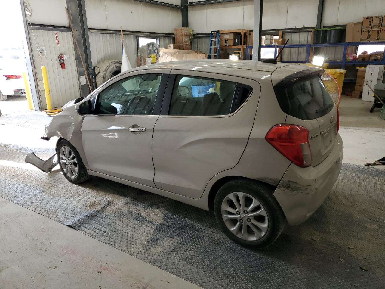 Image 2 of 2020 CHEVROLET SPARK 2LT 2020 with VIN KL8CF6SA8LC467957