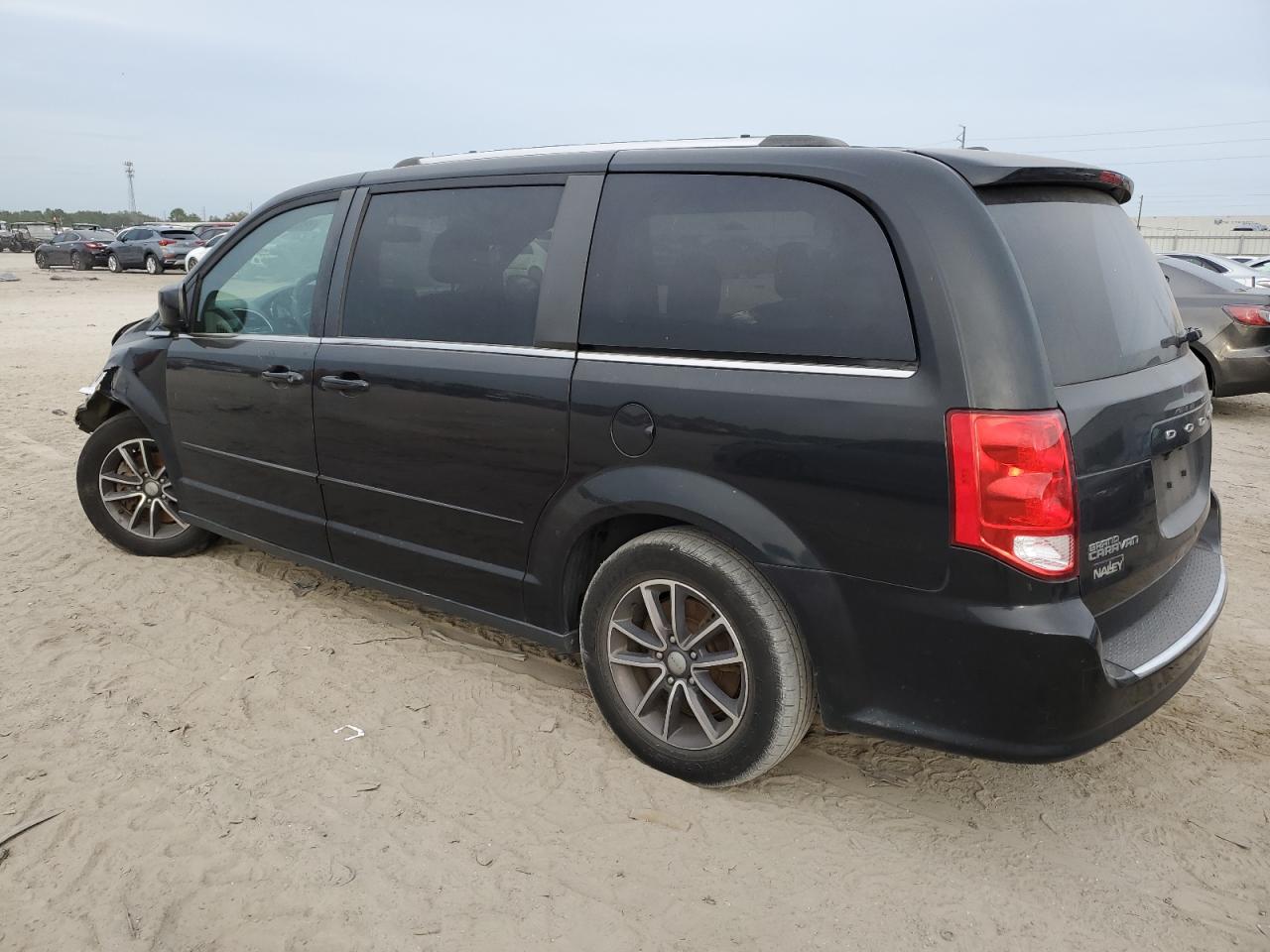 Obraz 2 z 2017 DODGE GRAND CARAVAN SXT 2017 z VIN 2C4RDGCG8HR787004