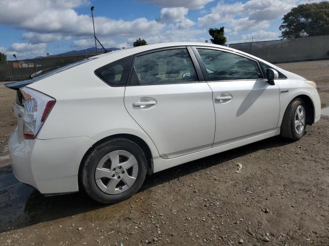 Image 3 of 2011 TOYOTA PRIUS  2011 with VIN JTDKN3DU6B0312786