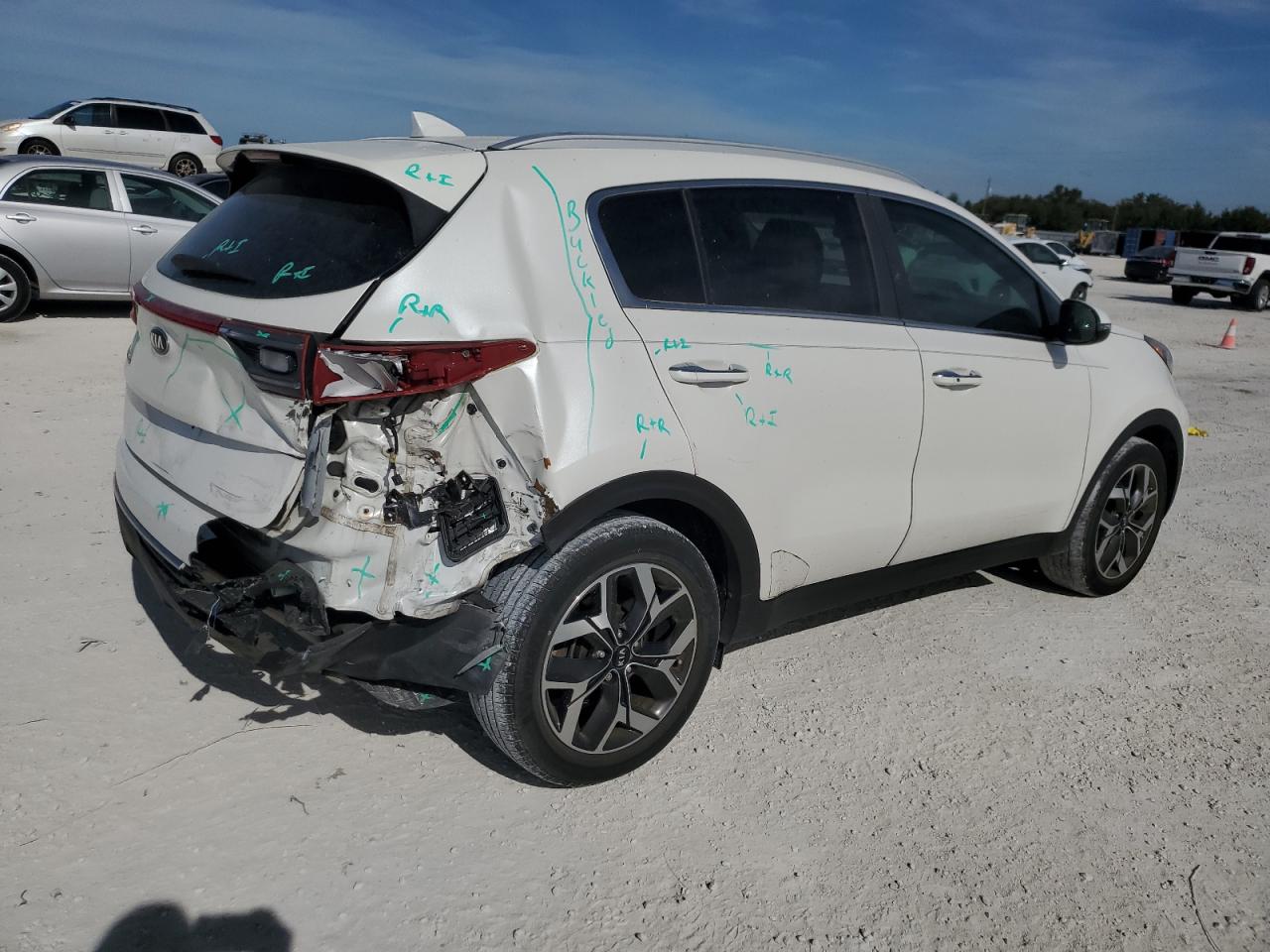 Image 3 of 2020 KIA SPORTAGE EX 2020 with VIN KNDPN3AC1L7802546