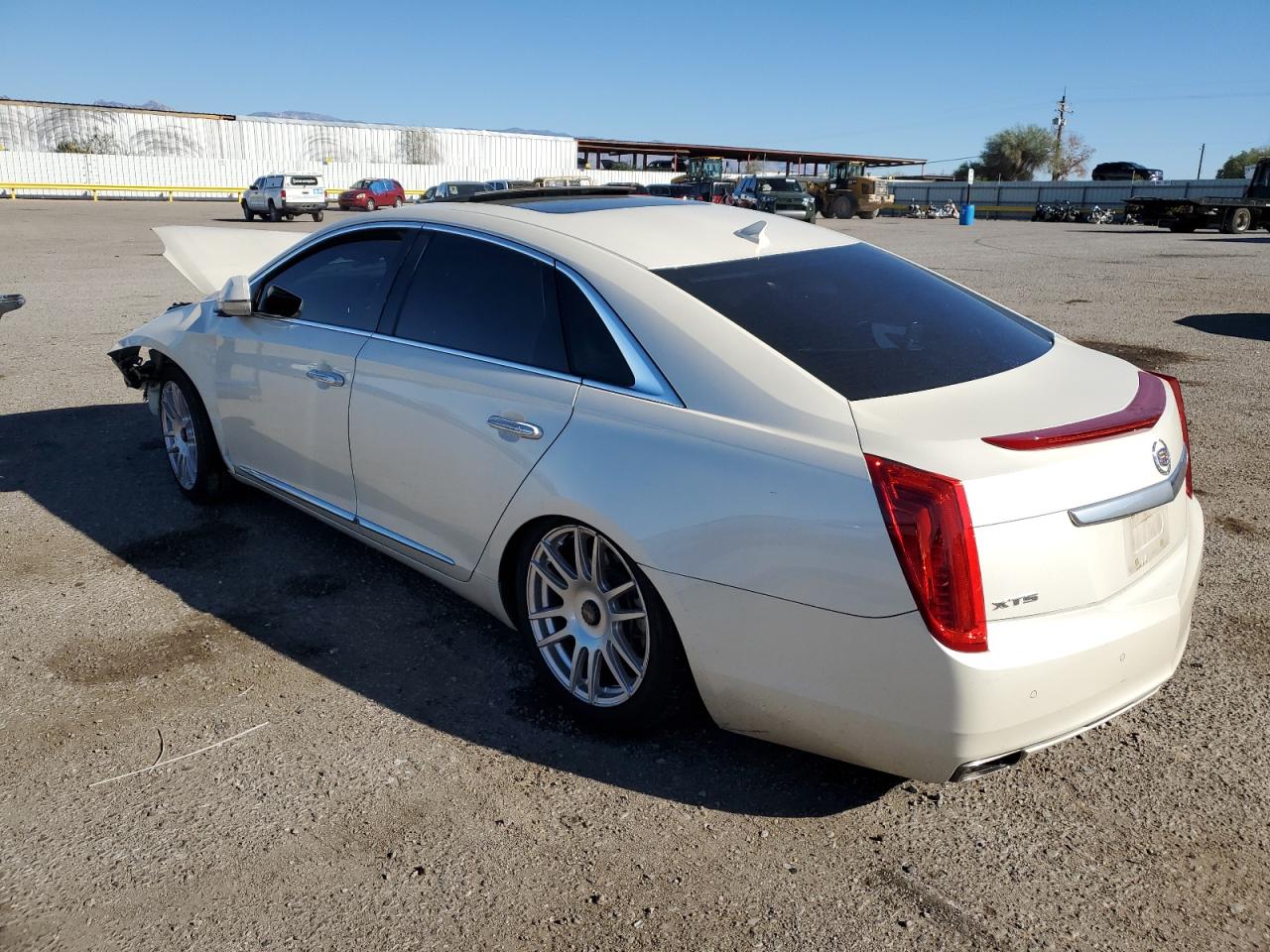 Изображение 2 2013 CADILLAC XTS LUXURY COLLECTION 2013 с VIN 2G61P5S32D9124516