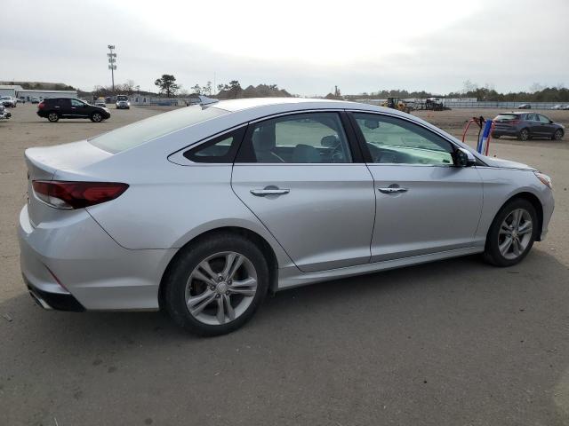 Image 3 of 2018 HYUNDAI SONATA SPORT 2018 with VIN 5NPE34AF4JH713950