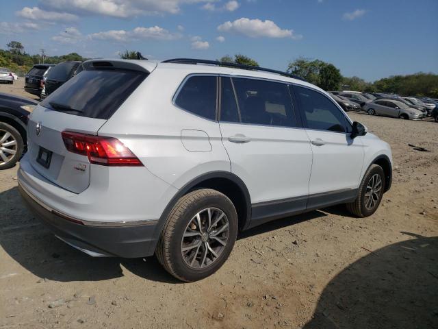 Image 3 of 2018 VOLKSWAGEN TIGUAN SE 2018 with VIN 3VV2B7AXXJM216347