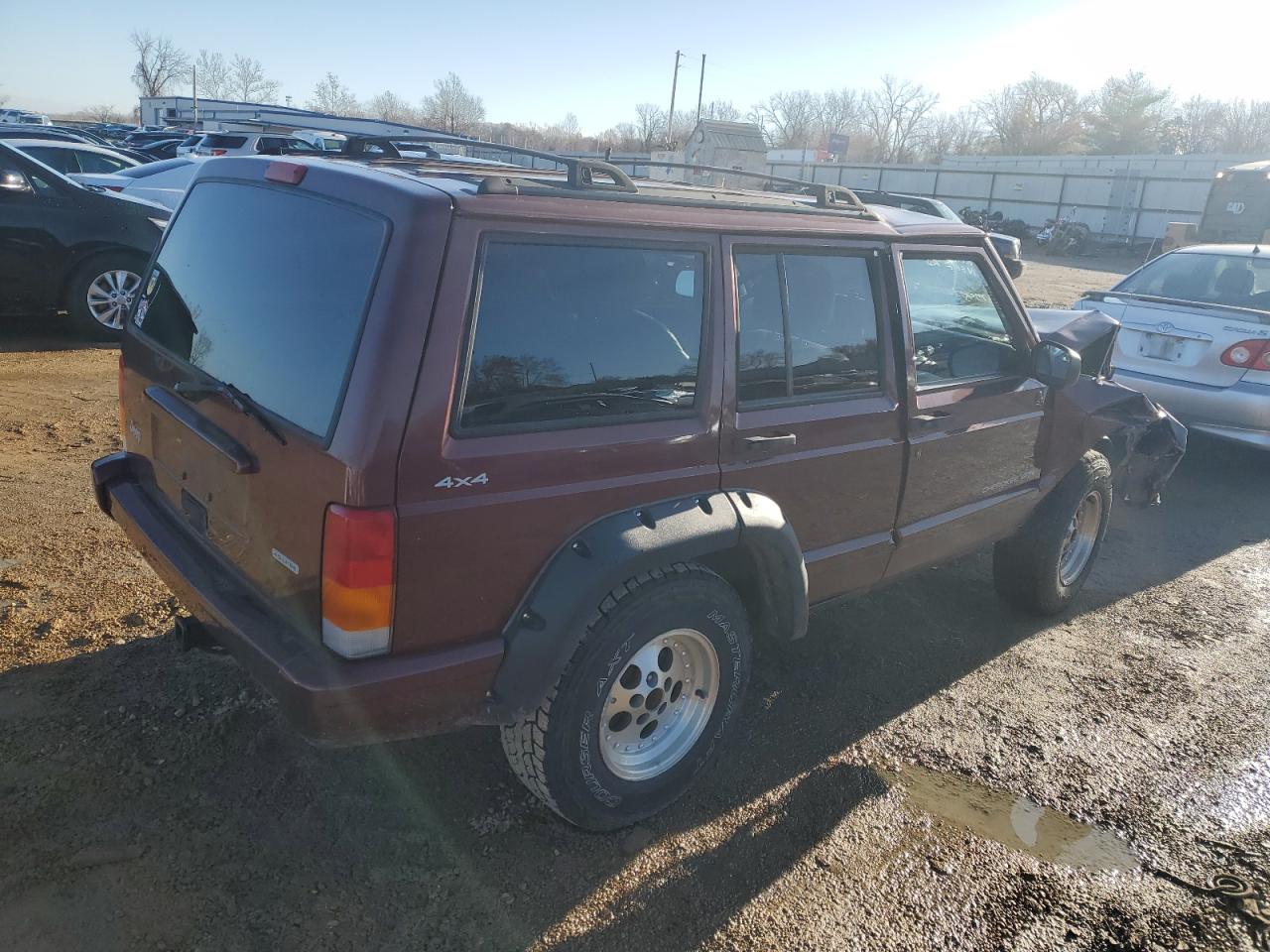 Изображение 3 2000 JEEP CHEROKEE CLASSIC 2000 с VIN 1J4FF58S4YL207412