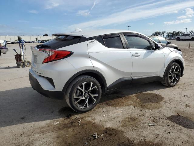Obraz 3 z 2022 TOYOTA C-HR XLE 2022 z VIN NMTKHMBX1NR143755