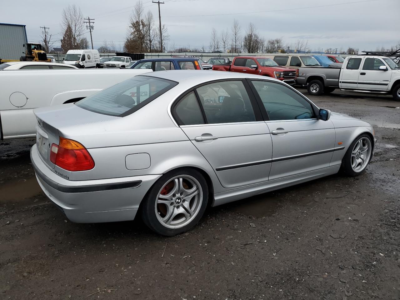 Image 3 of 2001 BMW 330 I 2001 with VIN WBAAV53411FT00160