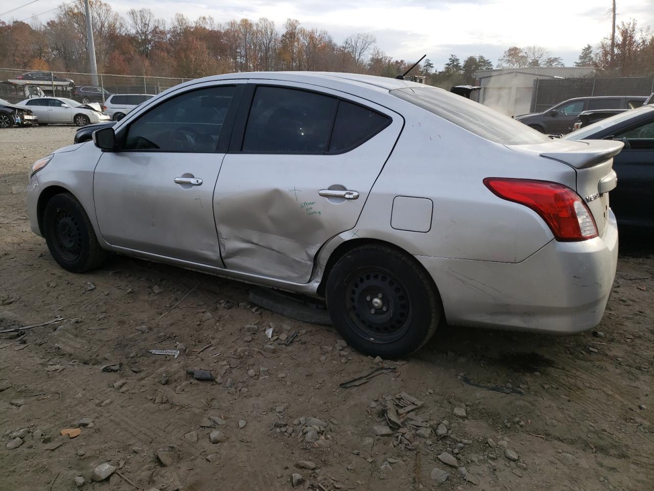Image 2 of 2019 NISSAN VERSA S 2019 with VIN 3N1CN7AP1KL857357