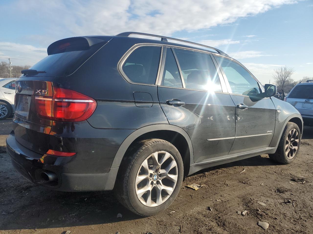 Obraz 3 z 2012 BMW X5 XDRIVE35I 2012 z VIN 5UXZV4C52CL763761