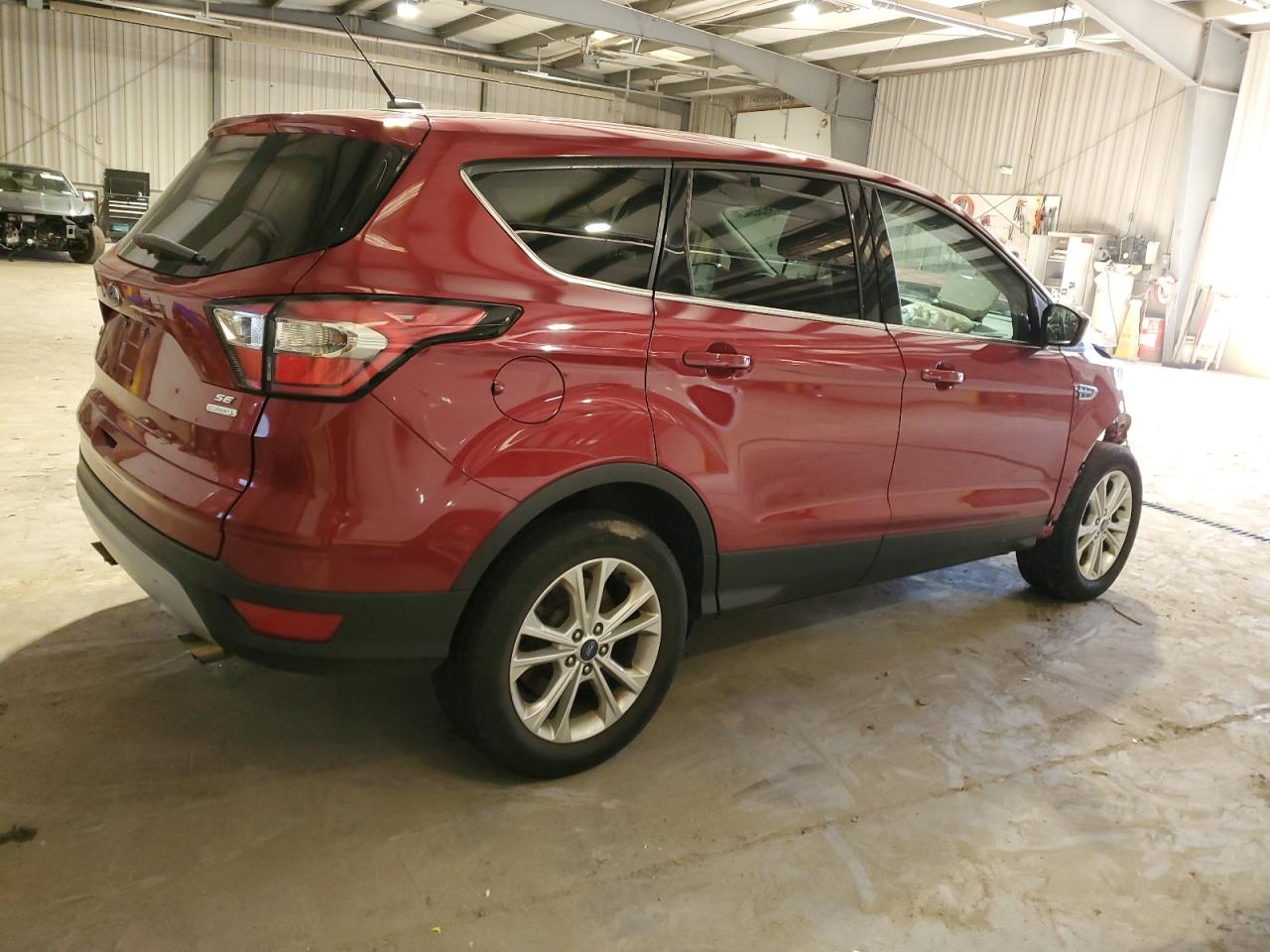 Image 3 of 2017 FORD ESCAPE SE 2017 with VIN 1FMCU0GDXHUC75630