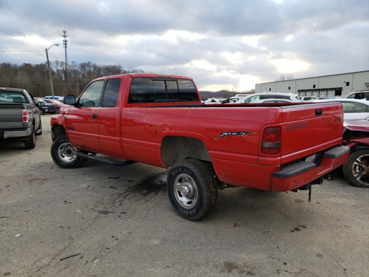 Obraz 2 z 1998 DODGE RAM 2500  1998 z VIN 1B7KF2366WJ219535