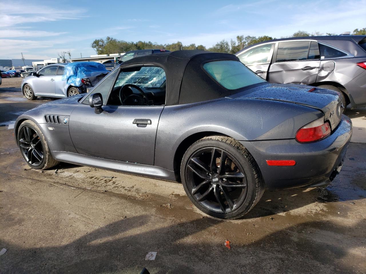 Изображение 2 2000 BMW Z3 2.3 2000 с VIN 4USCH9346YLG04250