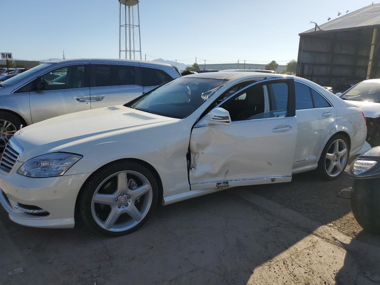 Изображение 1 2011 MERCEDES-BENZ S 550 2011 с VIN WDDNG7BB2BA395908