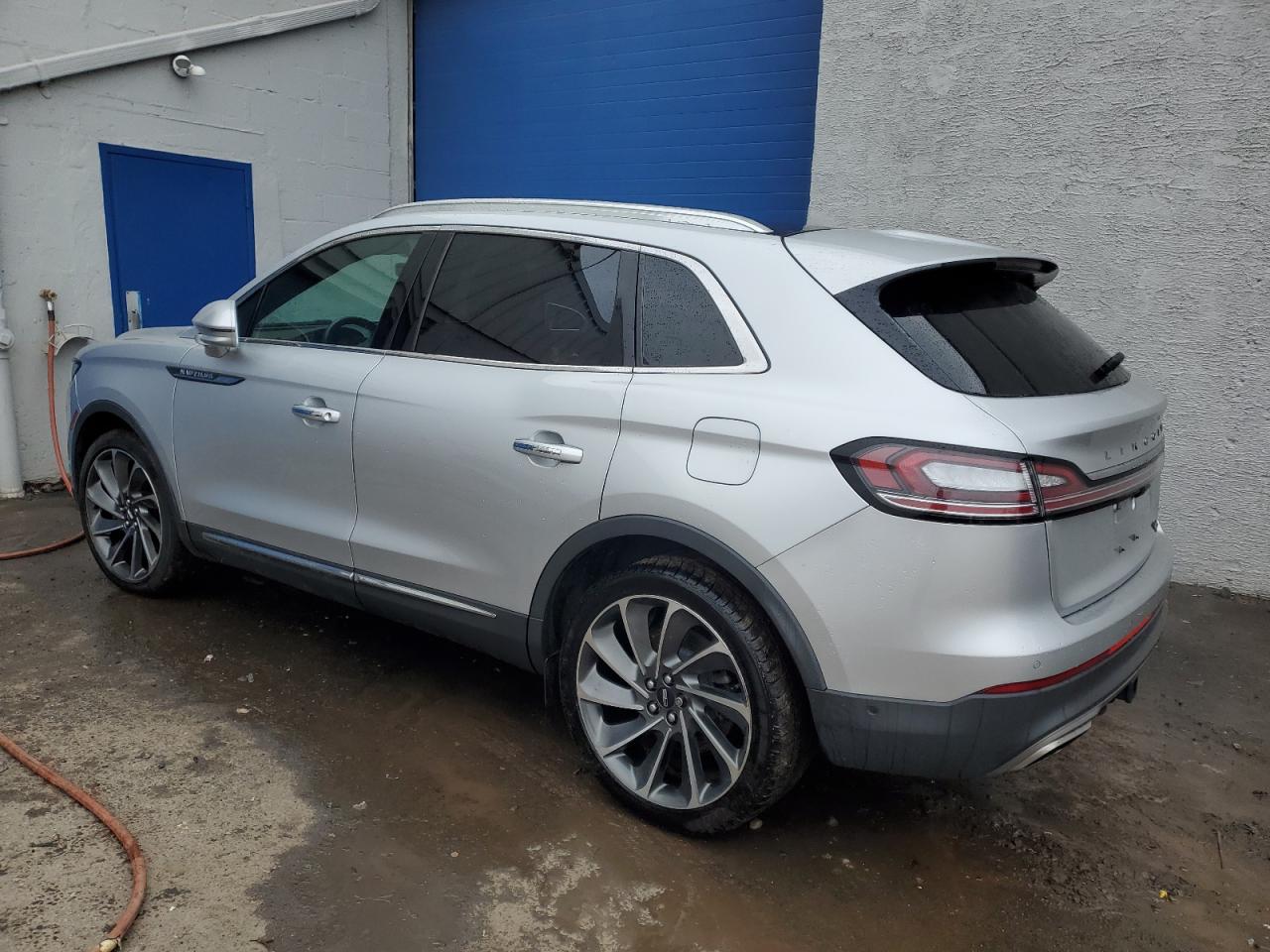 Изображение 2 2019 LINCOLN NAUTILUS RESERVE 2019 с VIN 2LMPJ8LP1KBL16849