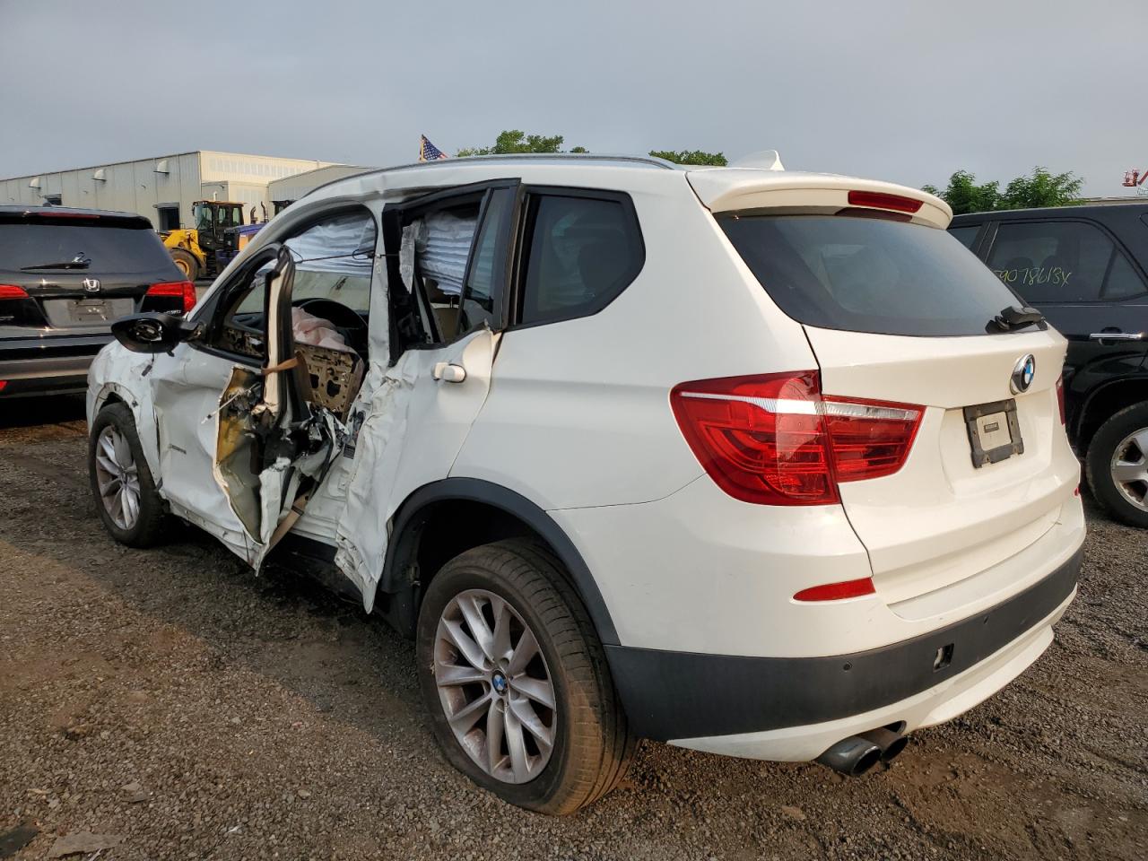 Obraz 2 z 2013 BMW X3 XDRIVE28I 2013 z VIN 5UXWX9C53D0A21613