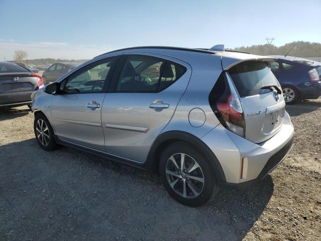 Obraz 2 z 2018 TOYOTA PRIUS C  2018 z VIN JTDKDTB32J1604215