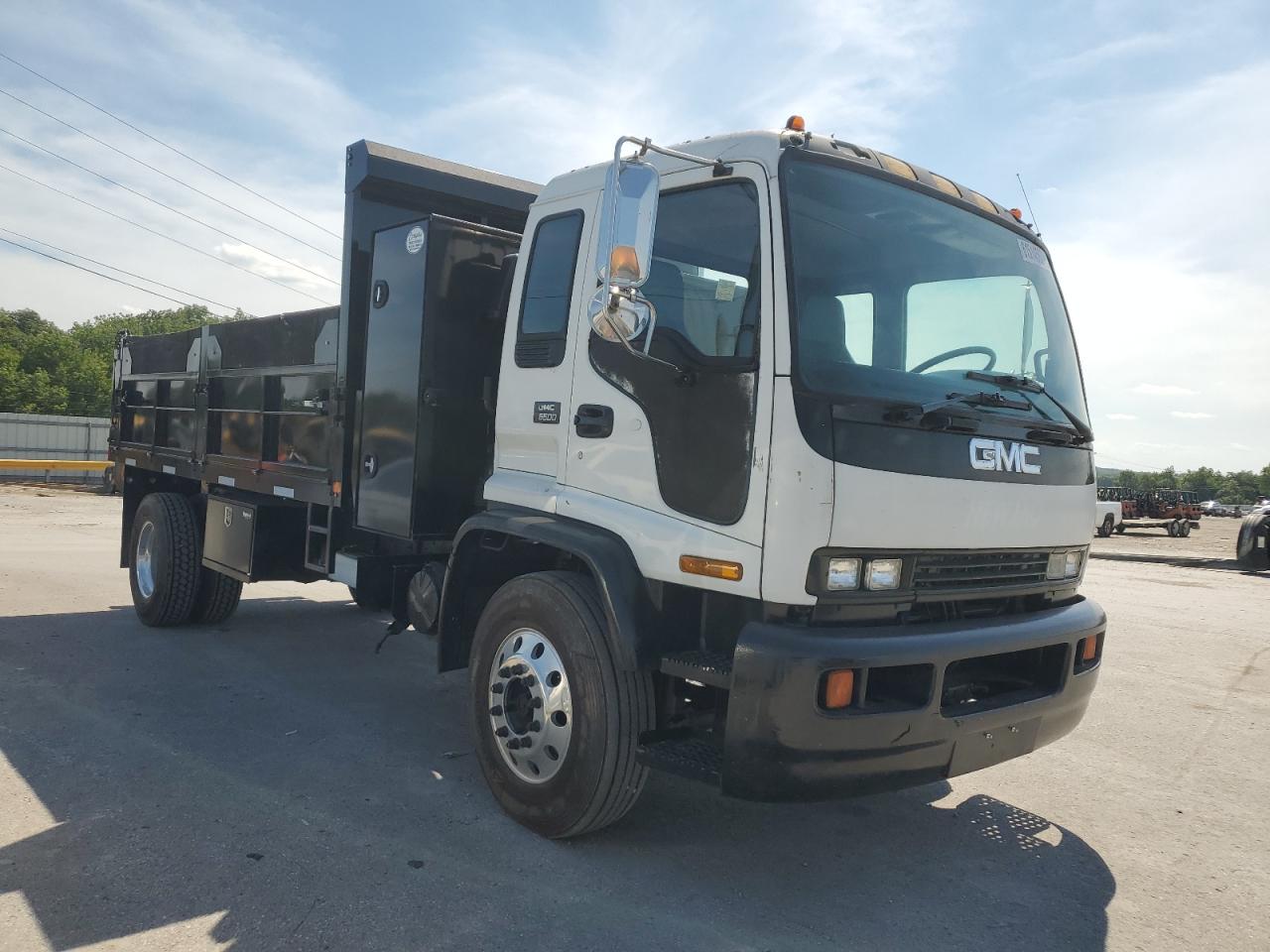2000 GMC T-SERIES F7B042 2000 image