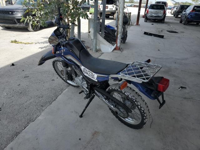 Изображение 3 2017 YAMAHA XT250  2017 с VIN JYADG24E2HA008083