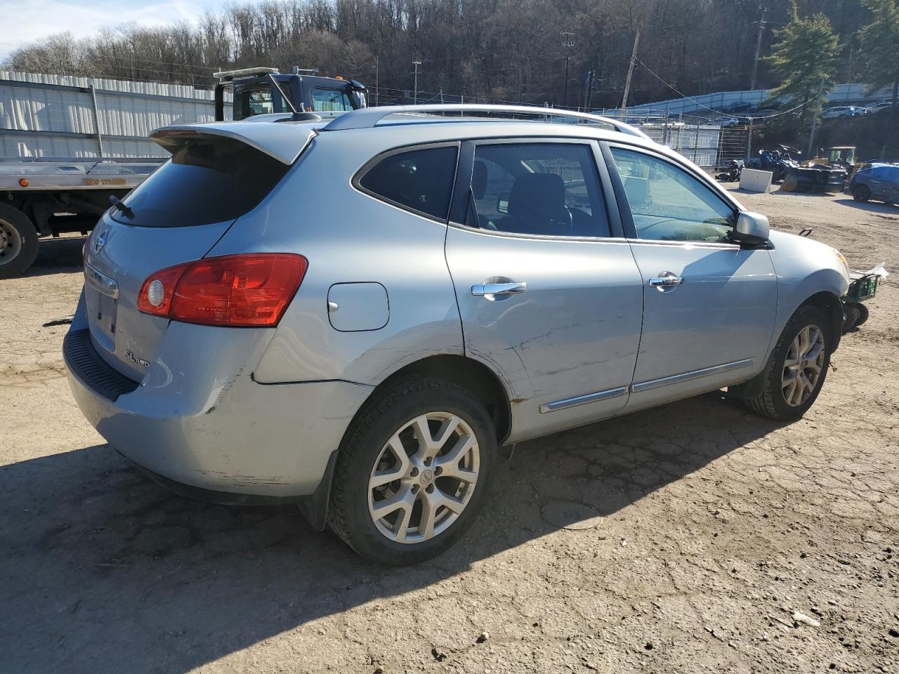 Obraz 3 z 2011 NISSAN ROGUE S 2011 z VIN JN8AS5MV5BW314698