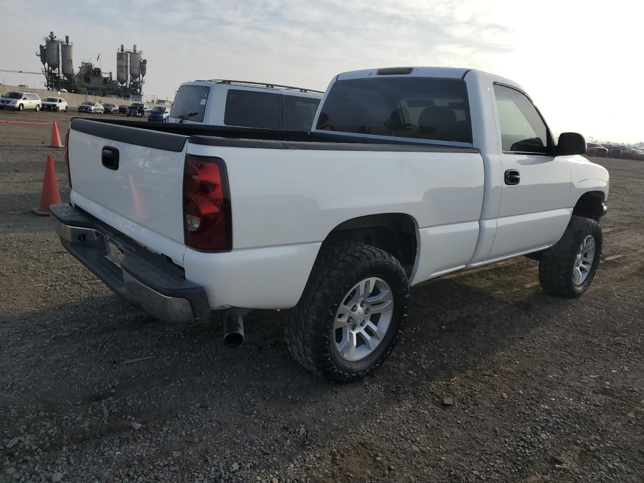 Изображение 3 1999 GMC NEW SIERRA C1500 1999 с VIN 1GTEC14V1XE851455