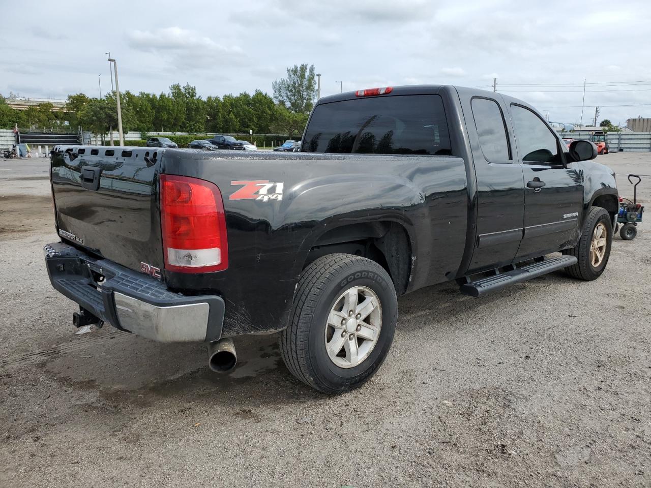 Изображение 3 2013 GMC SIERRA K1500 SLE 2013 с VIN 1GTR2VE79DZ105934