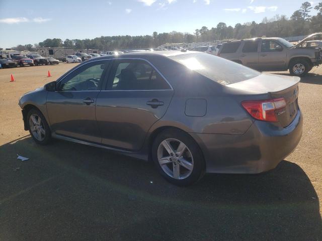 Obraz 2 z 2013 TOYOTA CAMRY L 2013 z VIN 4T1BF1FK6DU665744