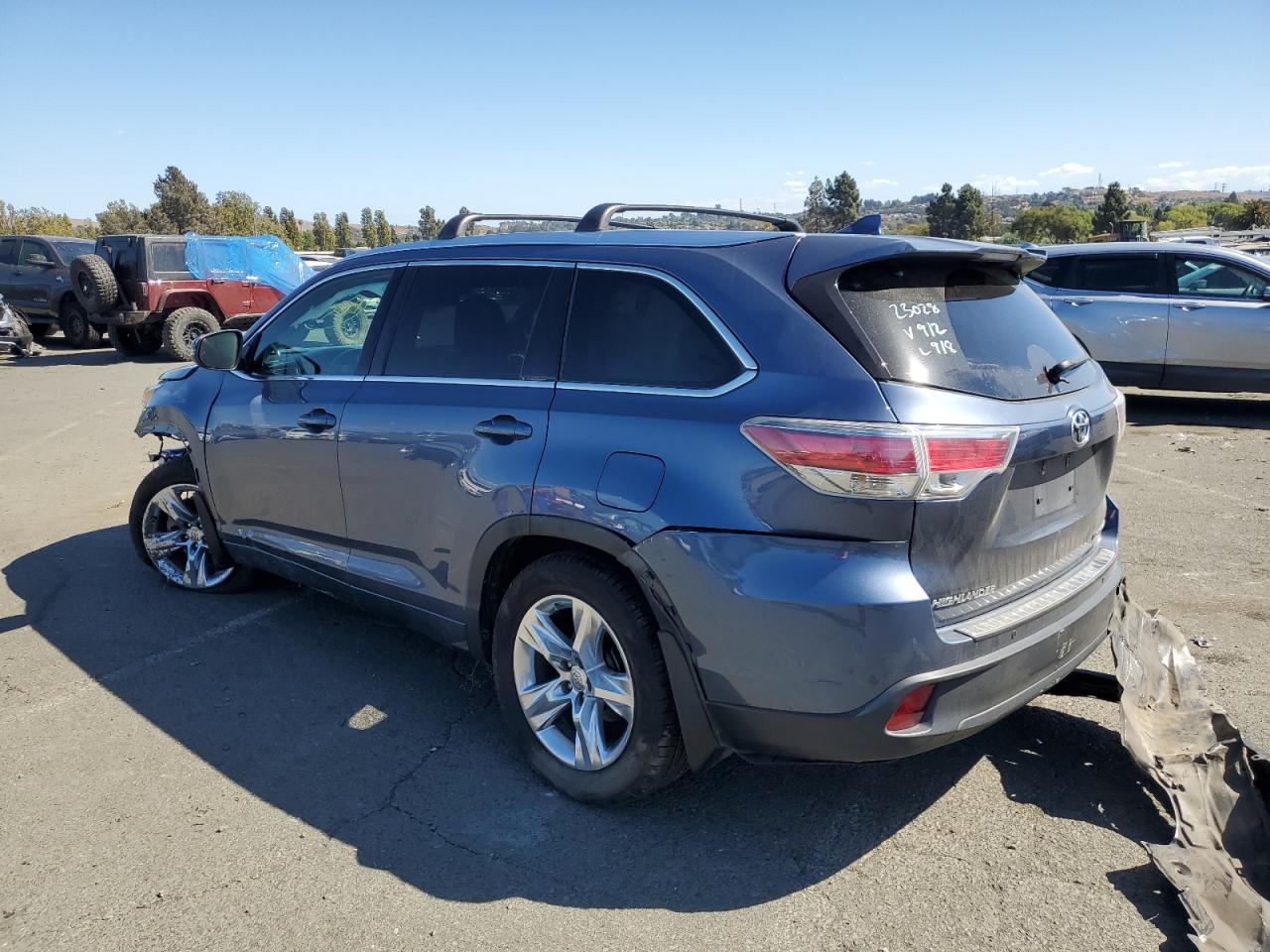 Obraz 2 z 2015 TOYOTA HIGHLANDER LIMITED 2015 z VIN 5TDDKRFHXFS117801