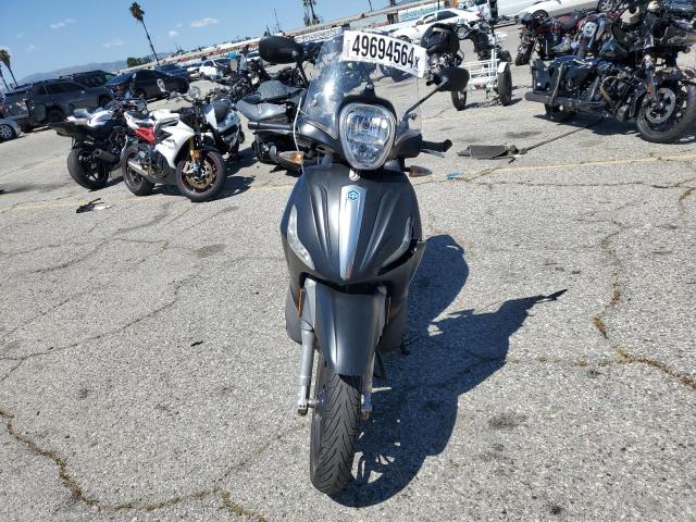 Obraz 2 z 2015 PIAGGIO BV 350 2015 z VIN ZAPM690T1F5002851