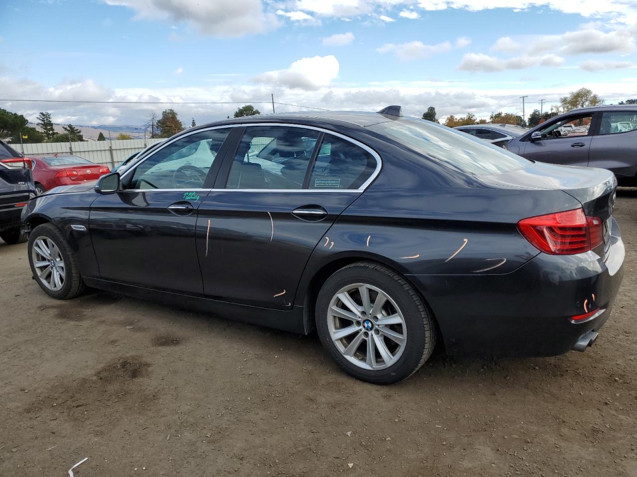 Image 2 of 2014 BMW 528 I 2014 with VIN WBA5A5C51ED501922