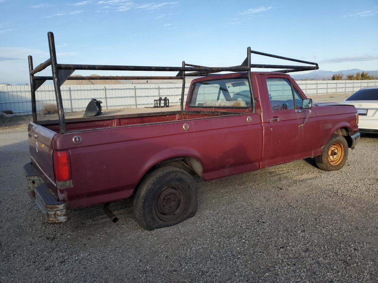 Obraz 3 z 1988 FORD F150  1988 z VIN 1FTEF15Y5JPA98413
