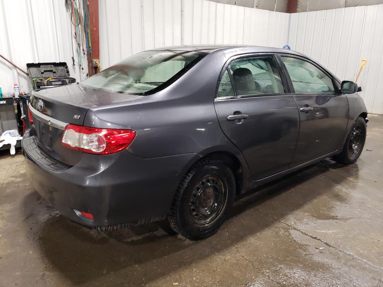 Изображение 3 2011 TOYOTA COROLLA BASE 2011 с VIN JTDBU4EE1BJ102719