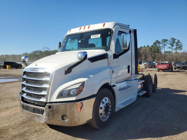 Изображение 2 2020 FREIGHTLINER CASCADIA 126  2020 с VIN 3AKJHLDV0LSMF9755