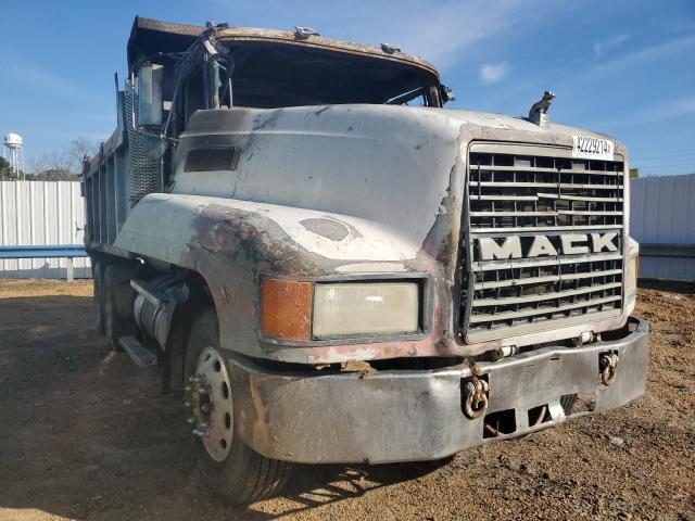 Image 1 of 1997 MACK 600 CH600 1997 with VIN 1M1AA12Y5VW071340