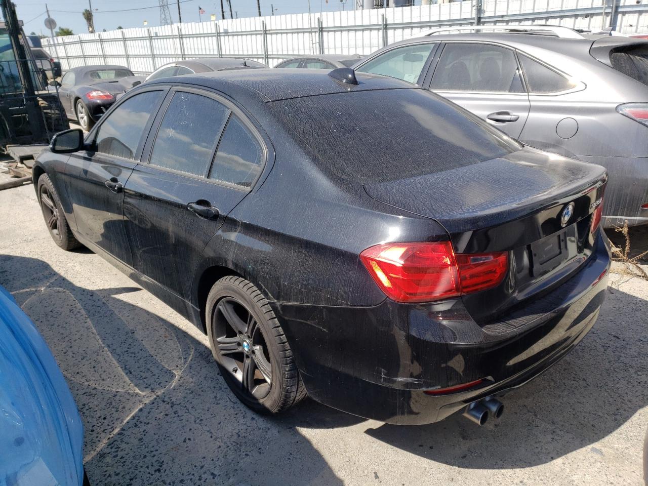 Изображение 2 2013 BMW 328 I SULEV 2013 с VIN WBA3C1C5XDF438218