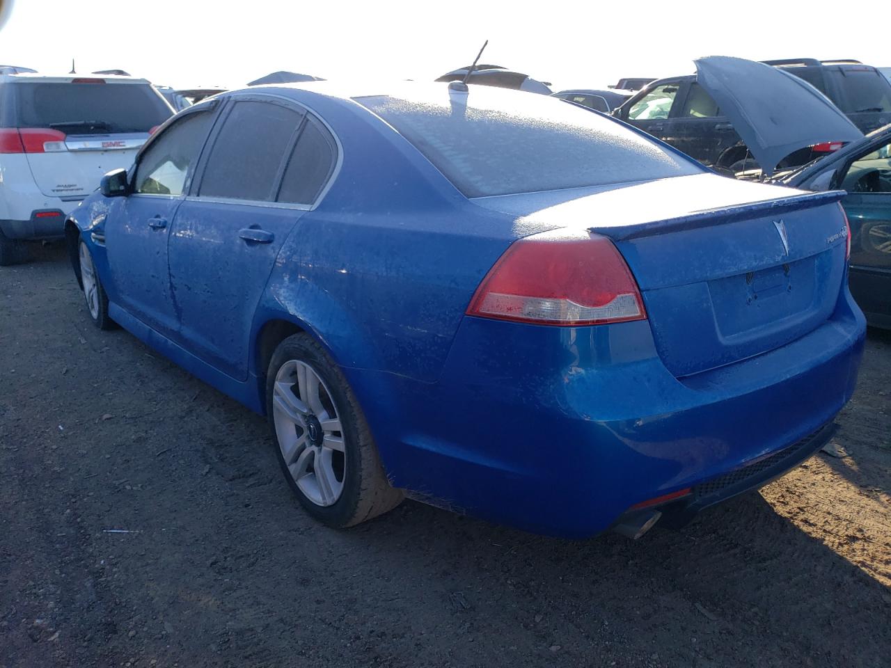 Image 2 of 2009 PONTIAC G8  2009 with VIN 6G2ER57729L154272