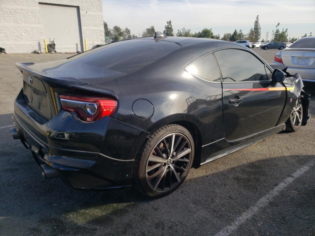 Image 3 of 2019 TOYOTA 86 GT 2019 with VIN JF1ZNAE14K9701449